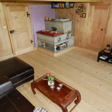Апартаменты Walker's Hus *
